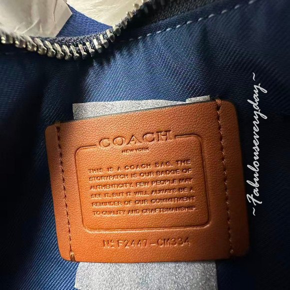 Coach Men's Belt Bag With Signature Canvas Interior Detail Deep Blue CM334 NWT - Picture 9 of 9